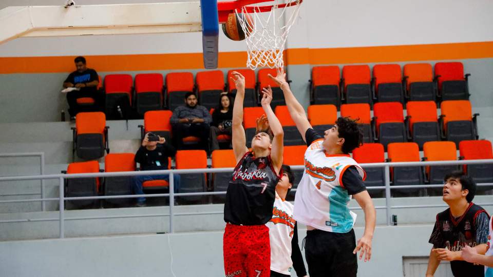 CORONAN A REYES DE BASQUETBOL DENTRO DE LOS ESTATALES CODESON 